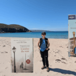 VOYAGER UN LIVRE À LA MAIN…